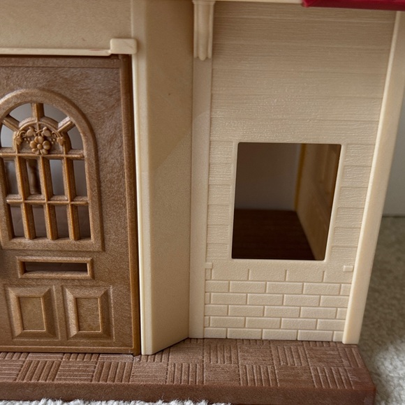 Calico Critters Red Roof Home Doll House - Picture 6 of 16